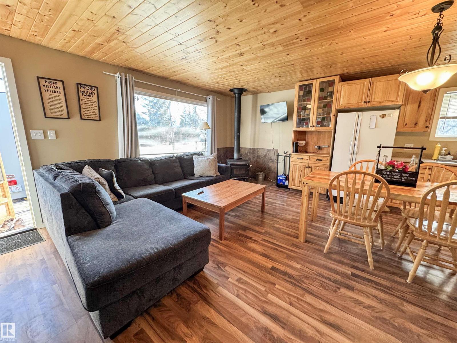 4920 58 St, Rural Lac Ste. Anne County, Alberta  T0E 0A0 - Photo 12 - E4480711