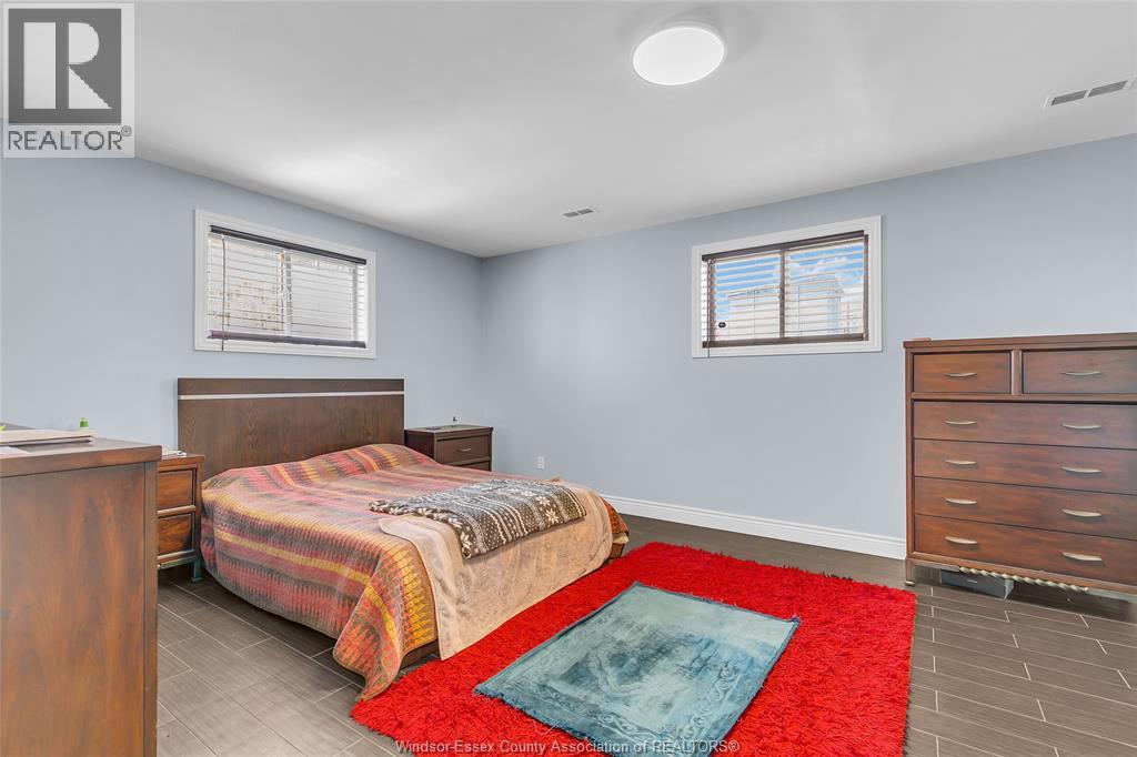 2505 St Clair Avenue, Windsor, Ontario  N9E 4L9 - Photo 26 - 26007012