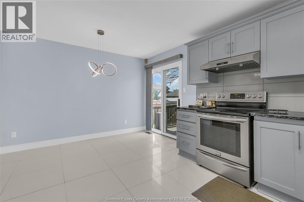 2505 St Clair Avenue, Windsor, Ontario  N9E 4L9 - Photo 14 - 26007012