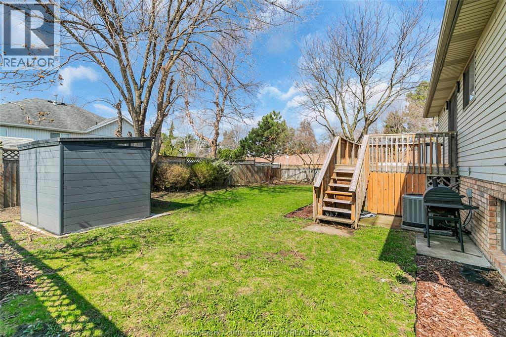 2505 St Clair Avenue, Windsor, Ontario  N9E 4L9 - Photo 33 - 26007012