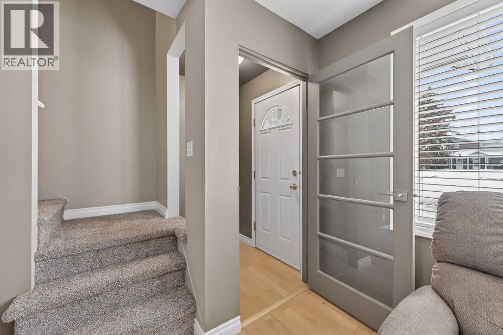 353 Regal Park Ne, Calgary, Alberta  T2E 0S6 - Photo 2 - A2287252