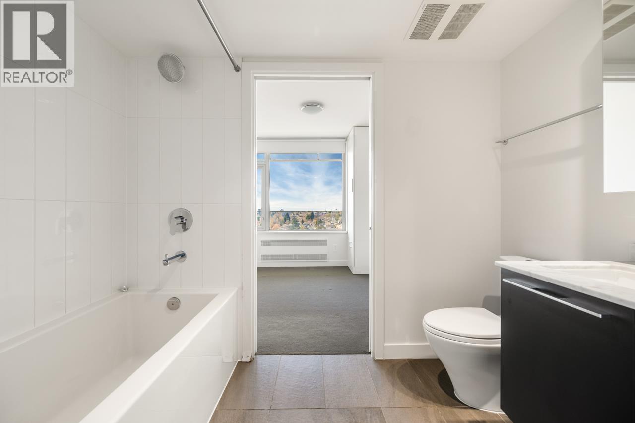 2201 8031 Nunavut Lane, Vancouver, British Columbia V5X 0C9 - Photo 8 - R3106407