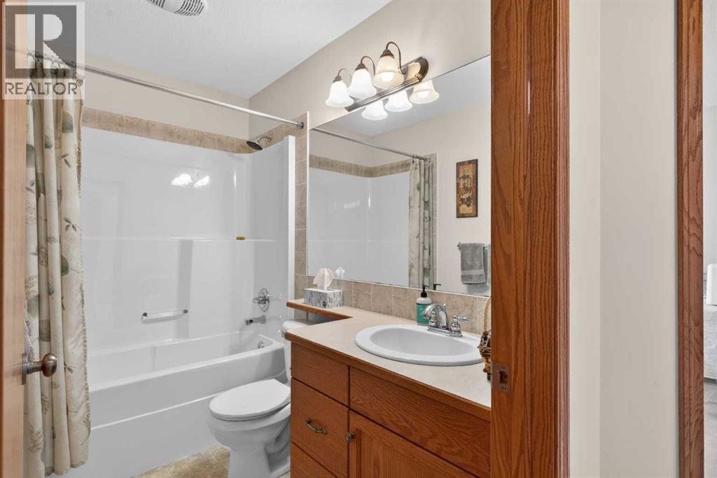 38 Tanner Close SE, Airdrie, Alberta  T4A 2L4 - Photo 12 - A2298835