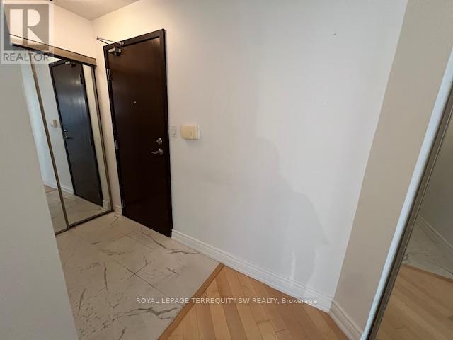 714 - 30 Greenfield Avenue, Toronto, Ontario  M2N 6N3 - Photo 22 - C12957902