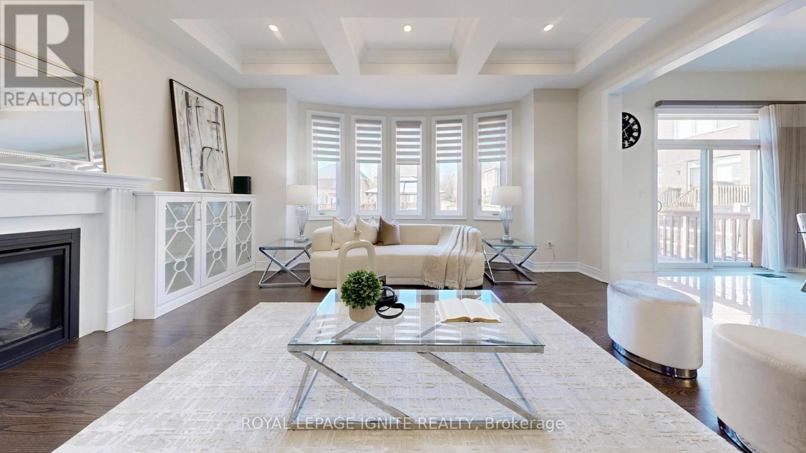 73 Kentwood Crescent, Markham, Ontario  L6B 0C4 - Photo 10 - N12957816