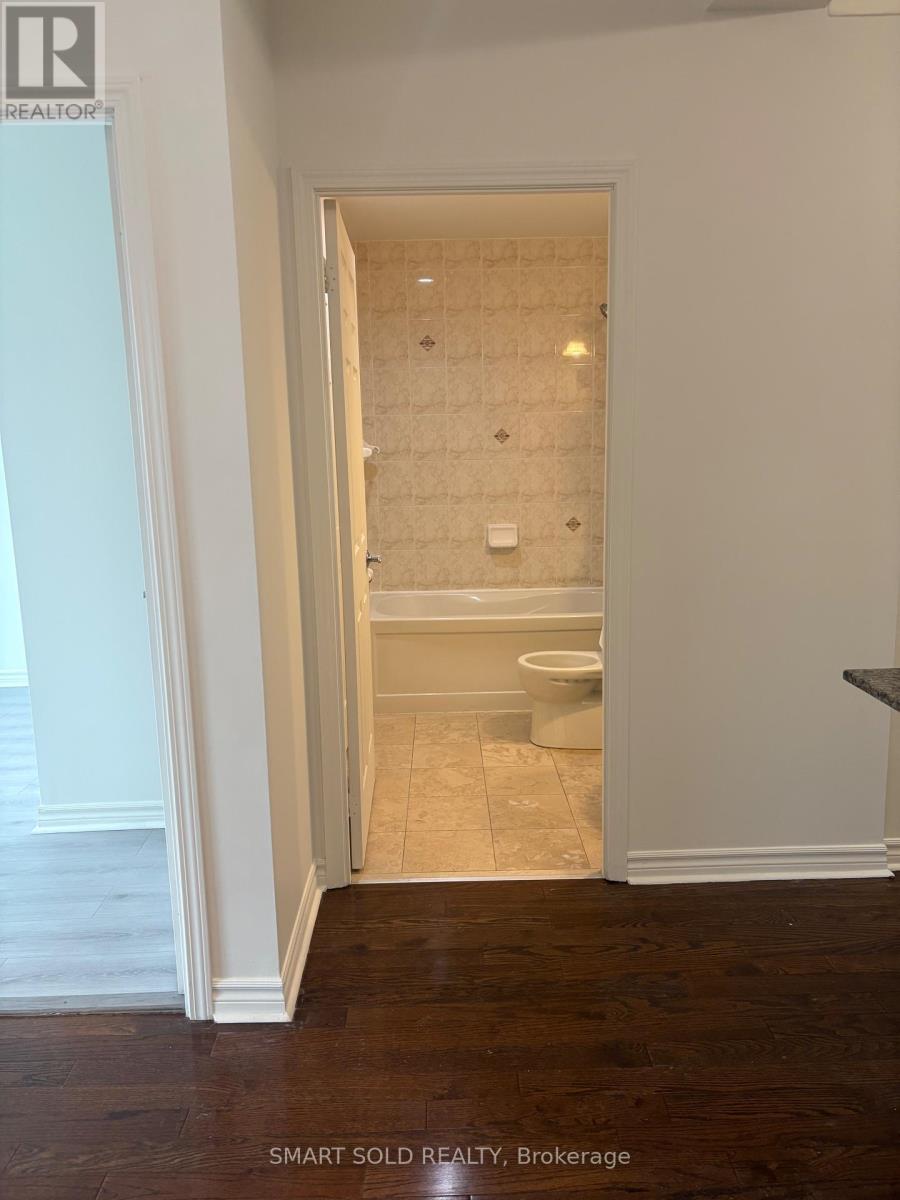 809 - 18 Holmes Avenue, Toronto, Ontario  M2N 0E1 - Photo 6 - C12956274