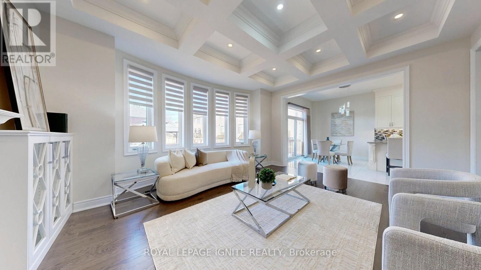 73 Kentwood Crescent, Markham, Ontario  L6B 0C4 - Photo 11 - N12957816