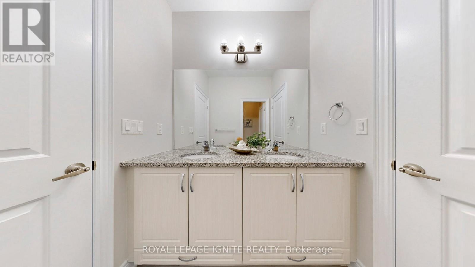 73 Kentwood Crescent, Markham, Ontario  L6B 0C4 - Photo 27 - N12957816