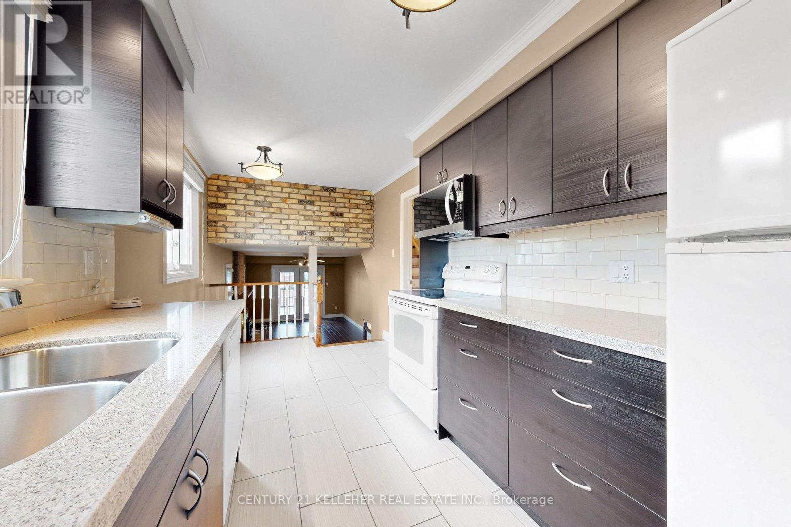 6251 Atherly Crescent, Mississauga, Ontario  L5N 2J1 - Photo 11 - W12957898