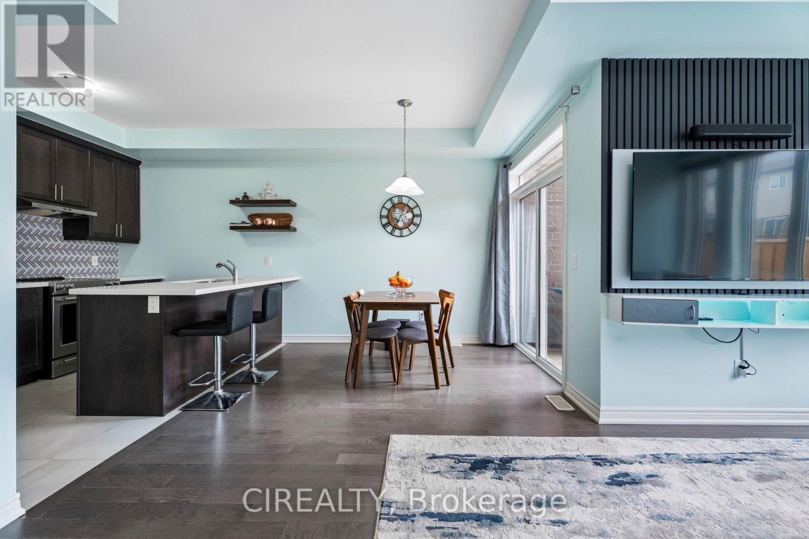 357 Raymond Road, Hamilton, Ontario  L9K 0J8 - Photo 13 - X12957904