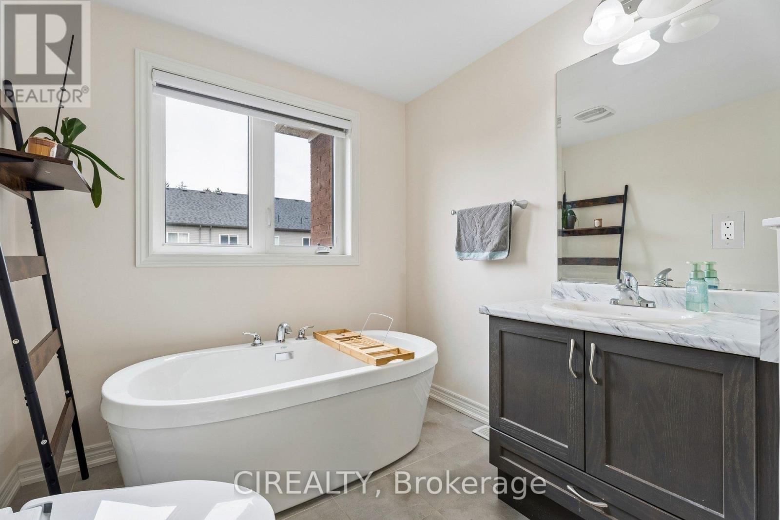 357 Raymond Road, Hamilton, Ontario  L9K 0J8 - Photo 32 - X12957904