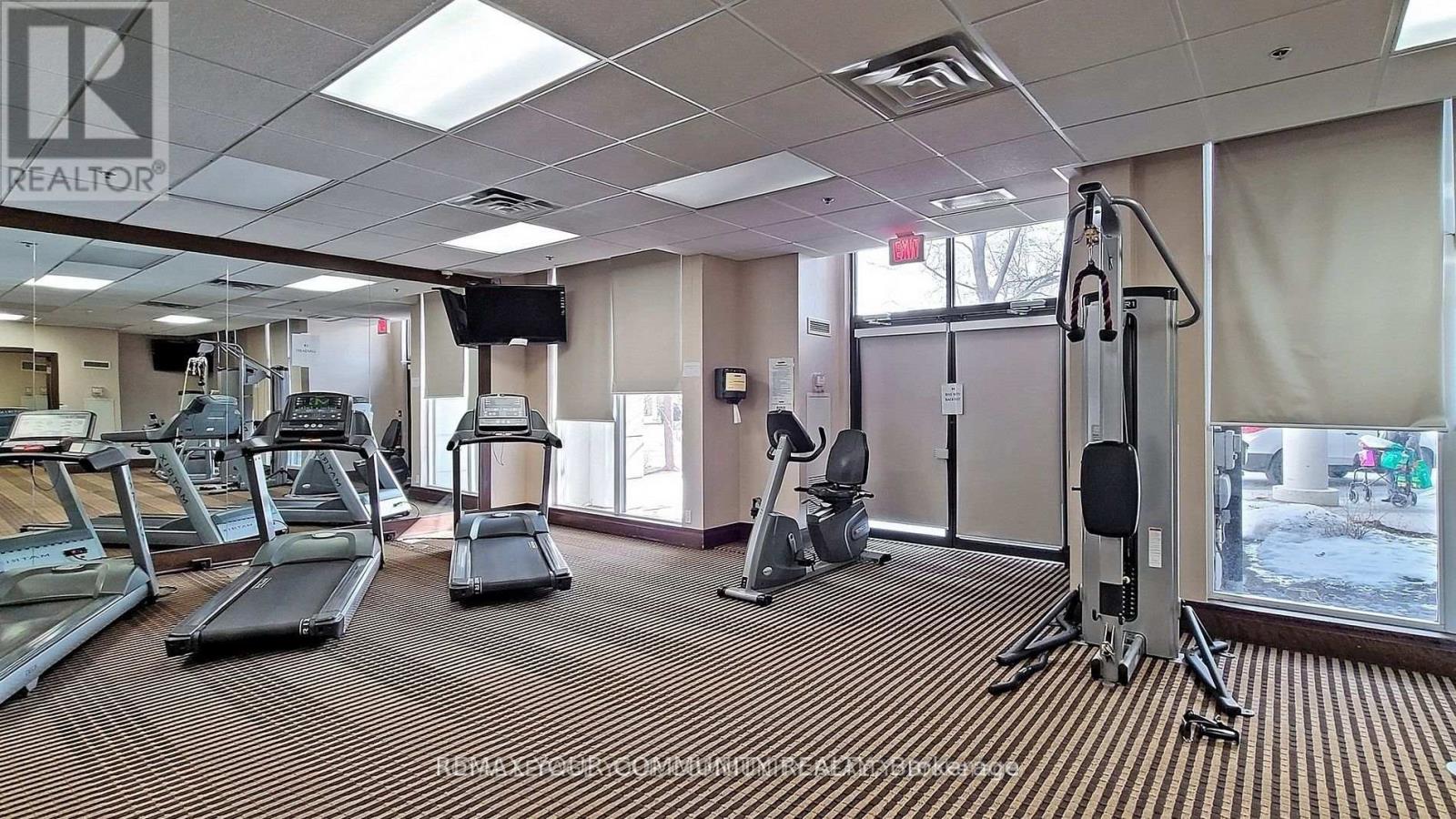 - - 18 Harding Boulevard, Richmond Hill, Ontario  L4C 0T3 - Photo 15 - N12938952