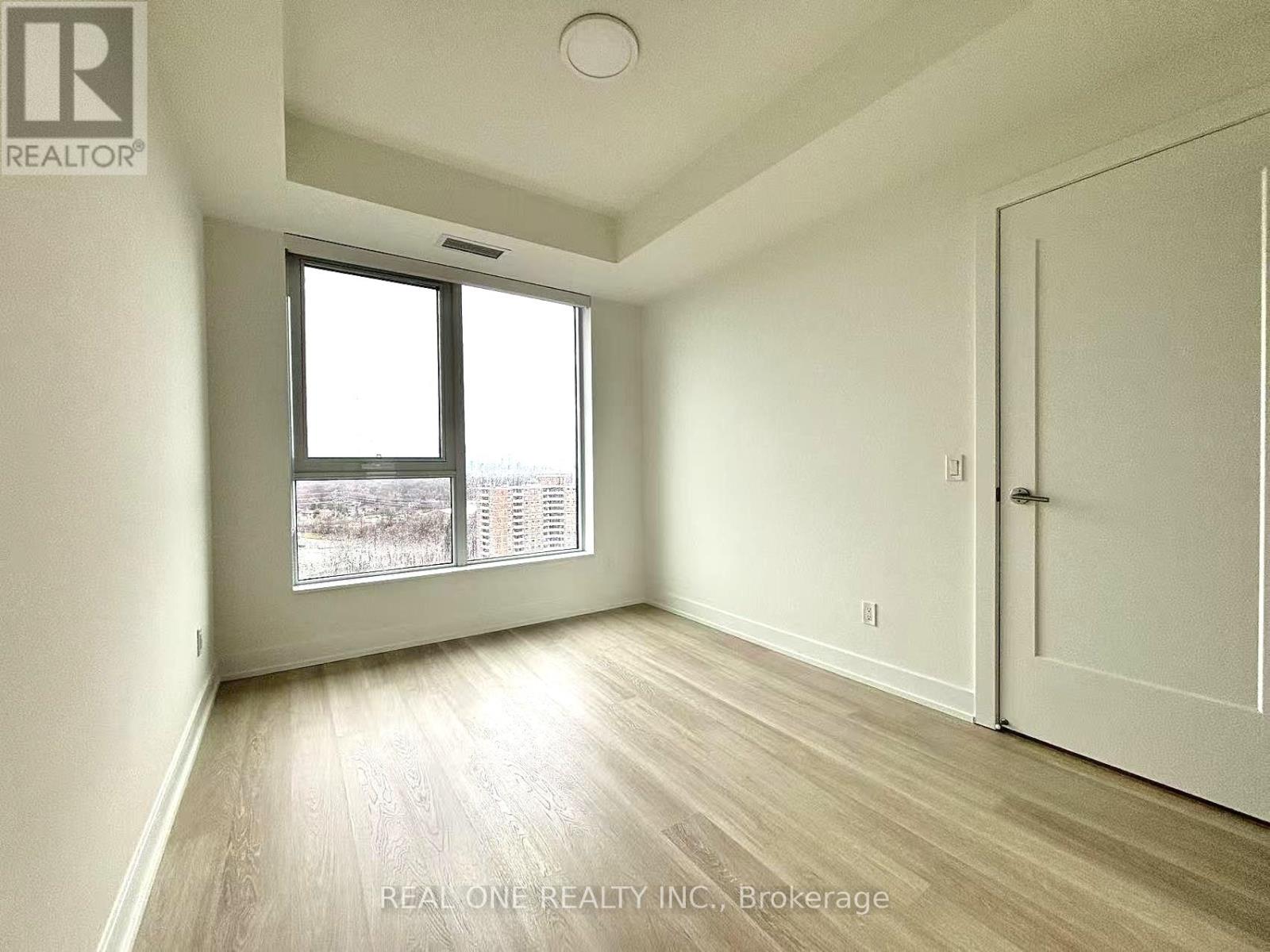 1602 - 60 Central Park Roadway, Toronto, Ontario  M9A 0E6 - Photo 14 - W12954890