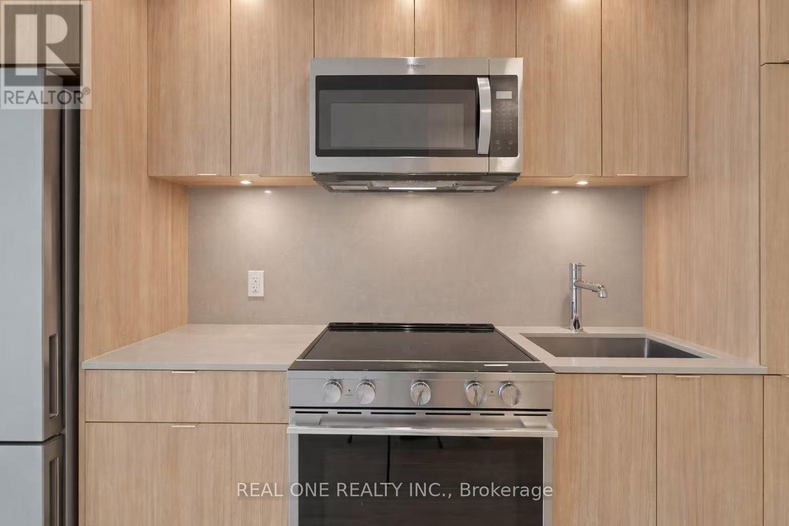 1602 - 60 Central Park Roadway, Toronto, Ontario  M9A 0E6 - Photo 13 - W12954890