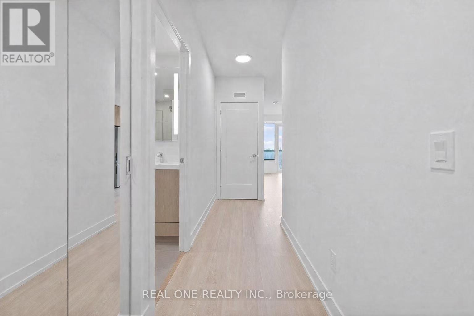 1602 - 60 Central Park Roadway, Toronto, Ontario  M9A 0E6 - Photo 4 - W12954890