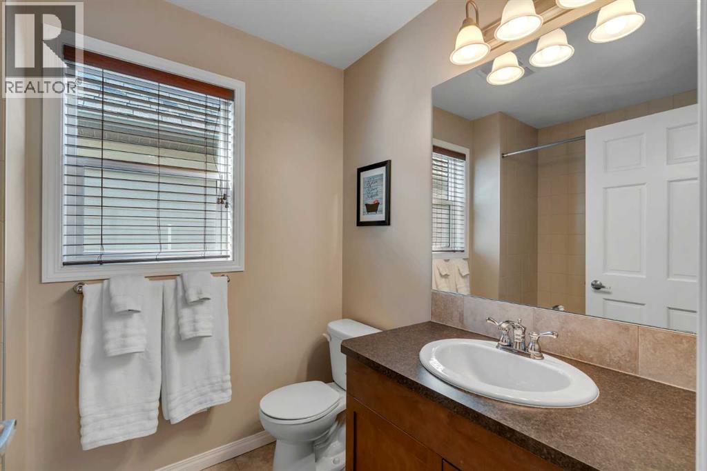 154 Windwood Grove Sw, Airdrie, Alberta  T4B 3S8 - Photo 33 - A2295142