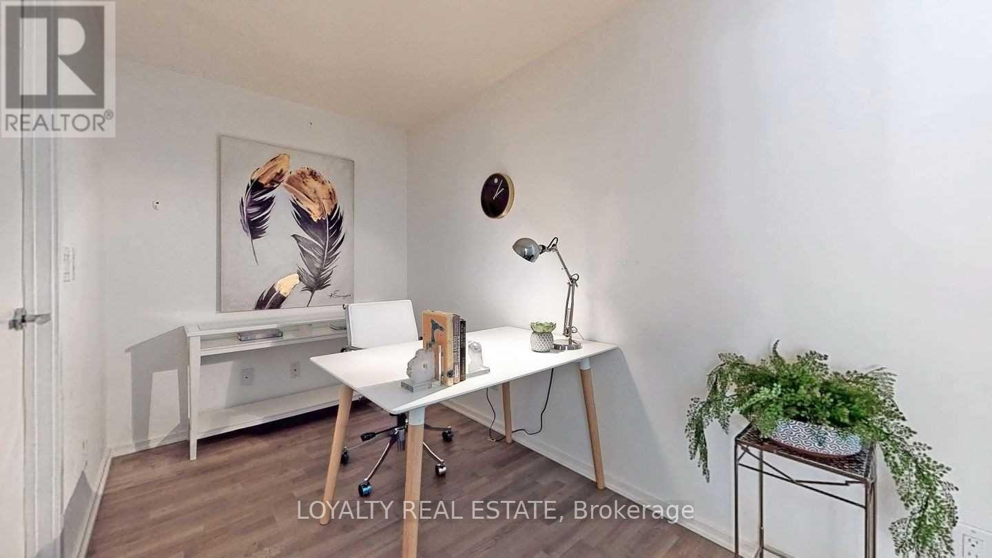 908 - 1 Bloor Street E, Toronto, Ontario  M4W 1A9 - Photo 23 - C12957906