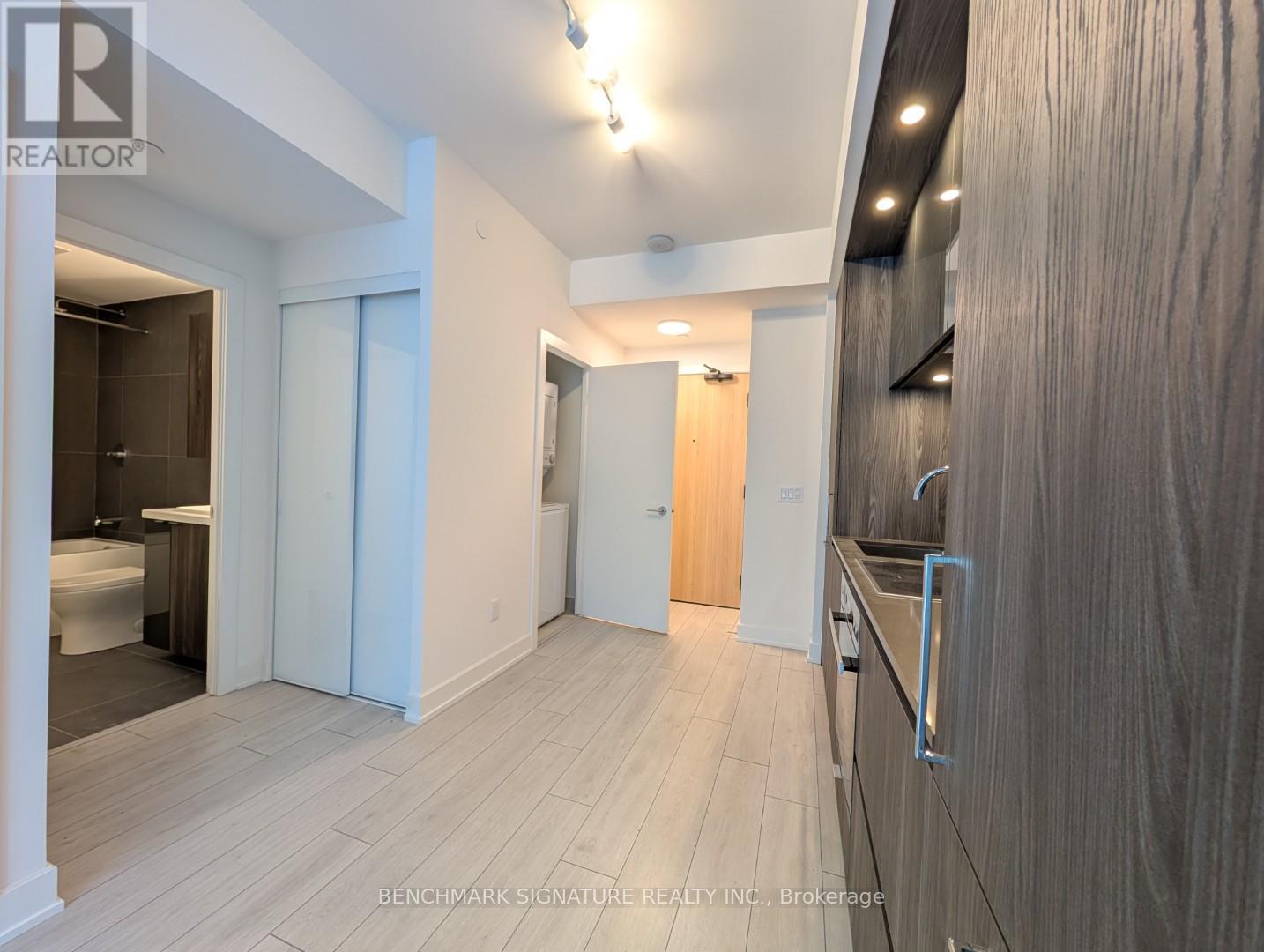 2515 - 35 Mercer Street, Toronto, Ontario  M5V 0V1 - Photo 3 - C12957914