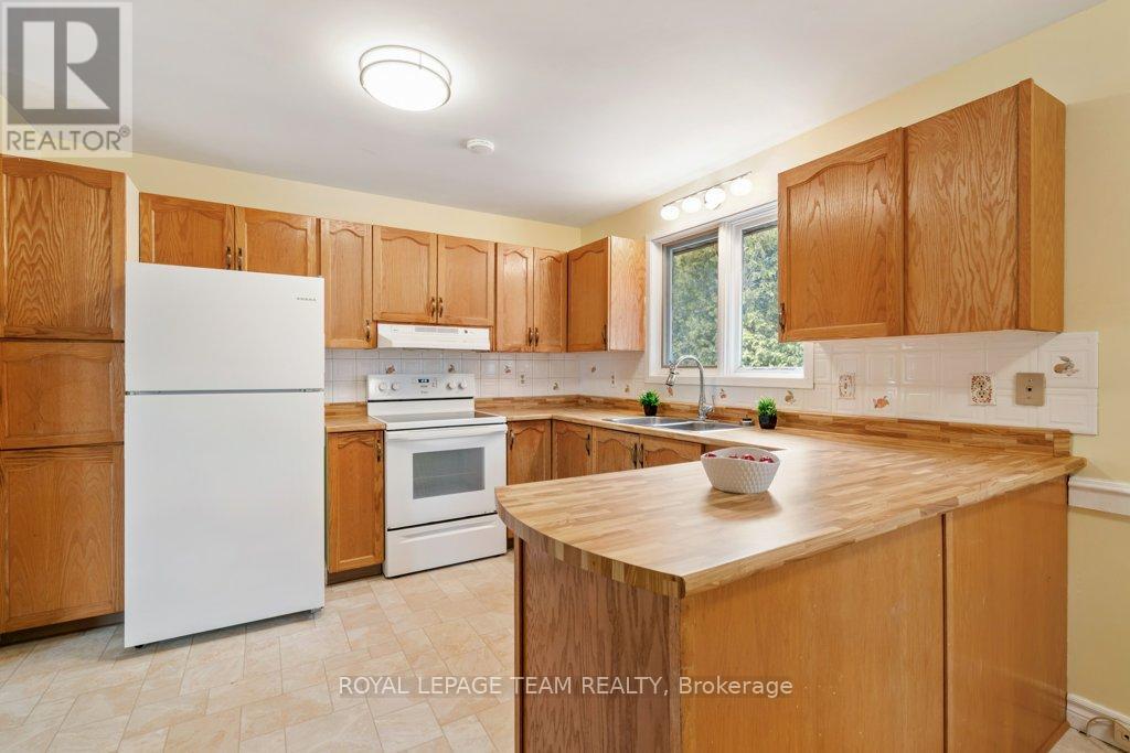 504 Quart Court, North Dundas, Ontario  K0C 2K0 - Photo 14 - X12957908