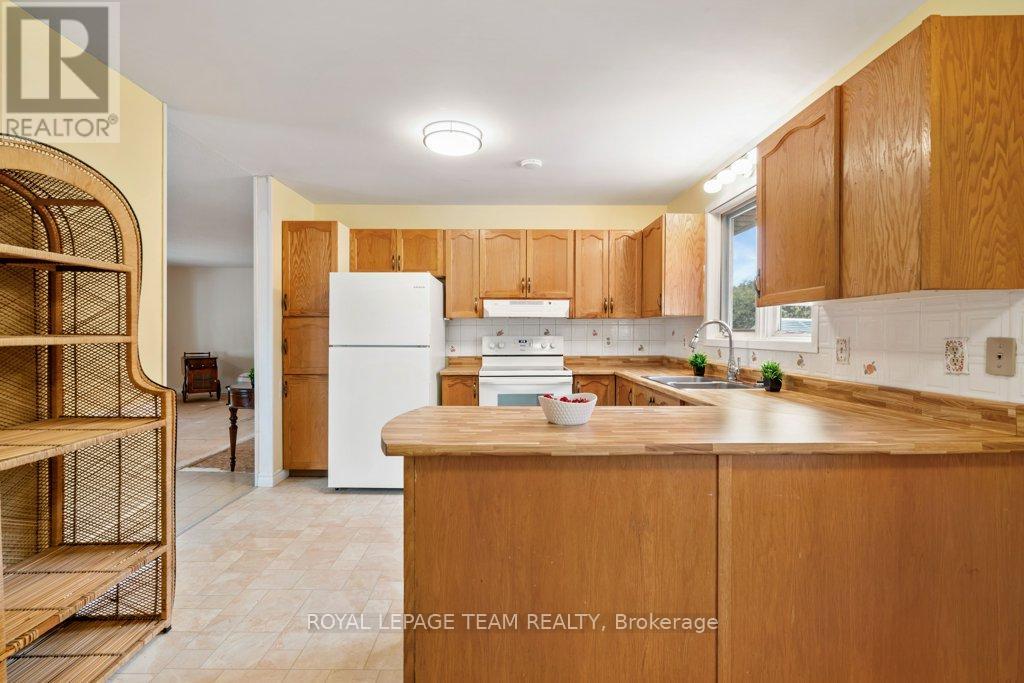 504 Quart Court, North Dundas, Ontario  K0C 2K0 - Photo 15 - X12957908