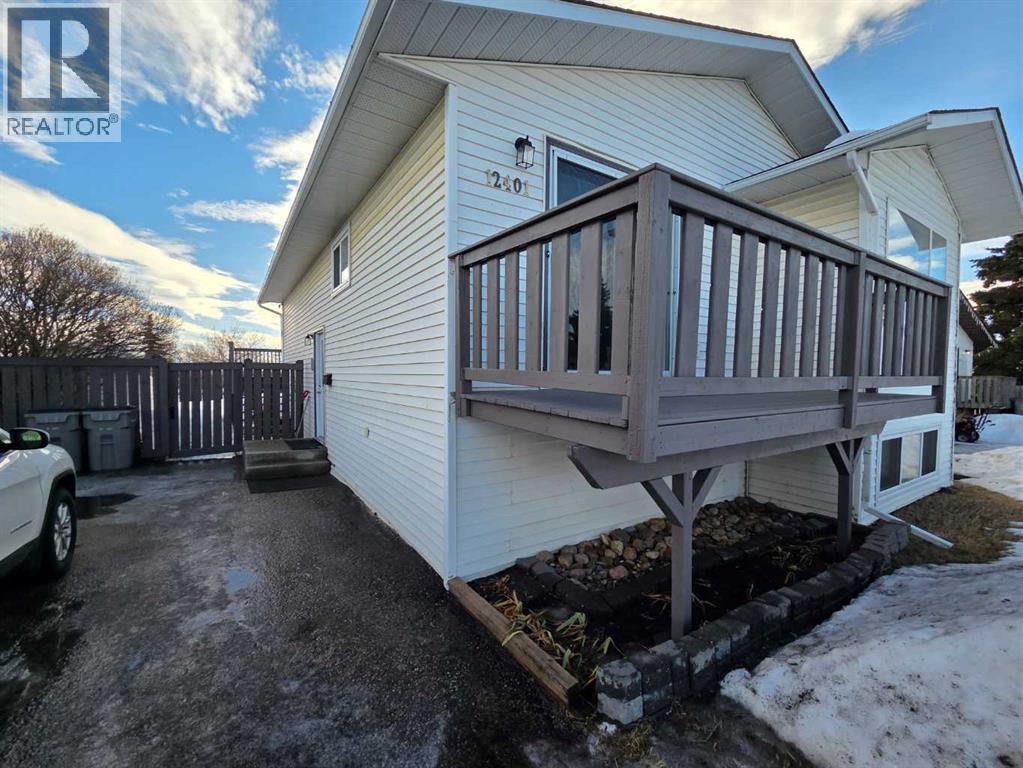 12401 94a Street, Grande Prairie, Alberta  T8V 5X7 - Photo 3 - A2294038