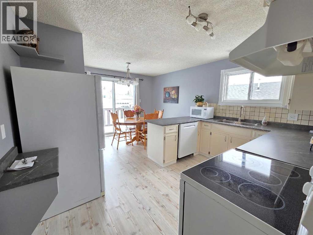 12401 94a Street, Grande Prairie, Alberta  T8V 5X7 - Photo 22 - A2294038