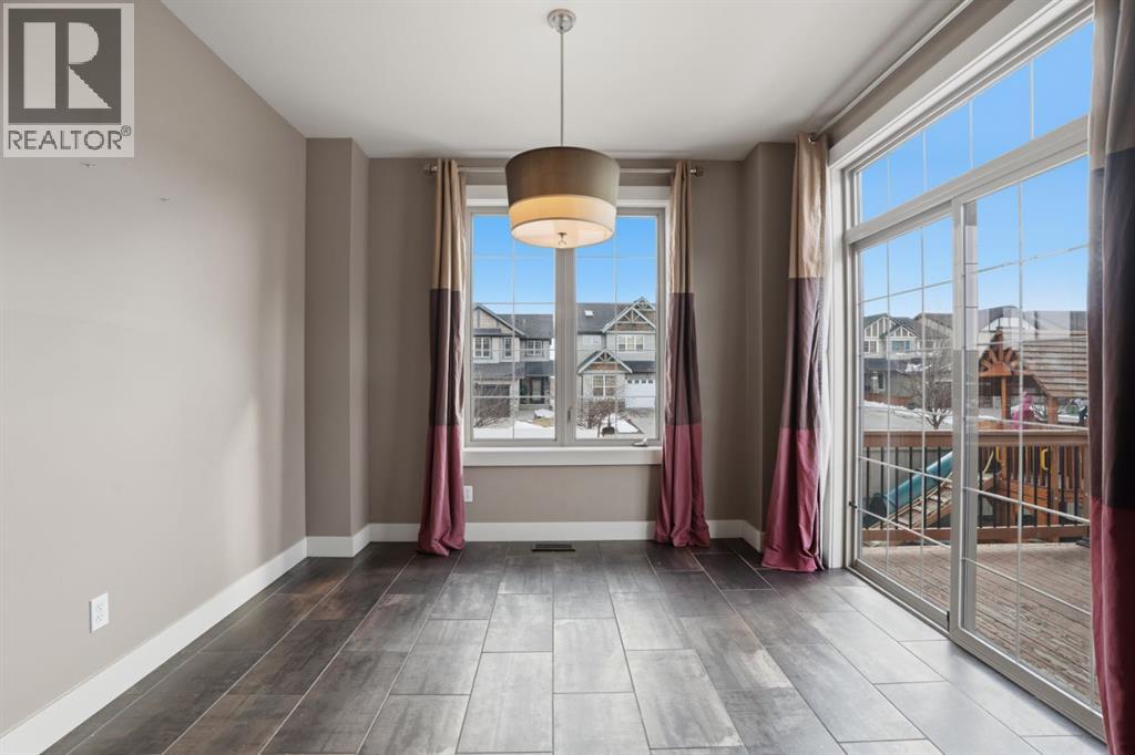 595 Panamount Boulevard Nw, Calgary, Alberta  T3H 0H5 - Photo 10 - A2290116