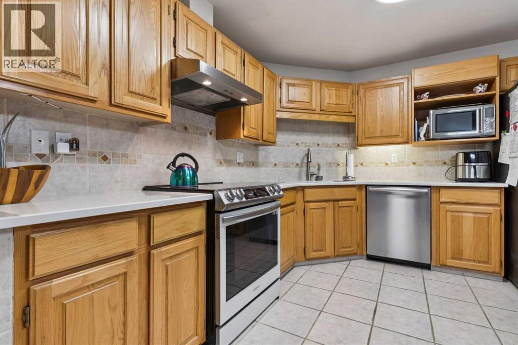 302, 2425 90 Avenue Sw, Calgary, Alberta T2V 4X8 - Photo 9 - A2296385