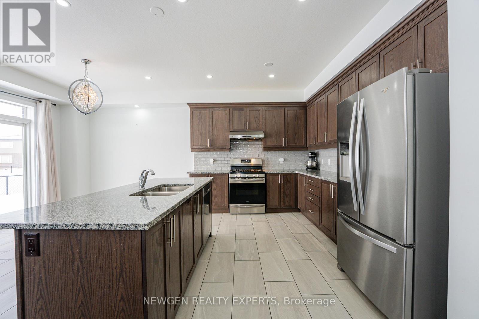 409 Freure Drive, Cambridge, Ontario  N1S 0A2 - Photo 16 - X12957936