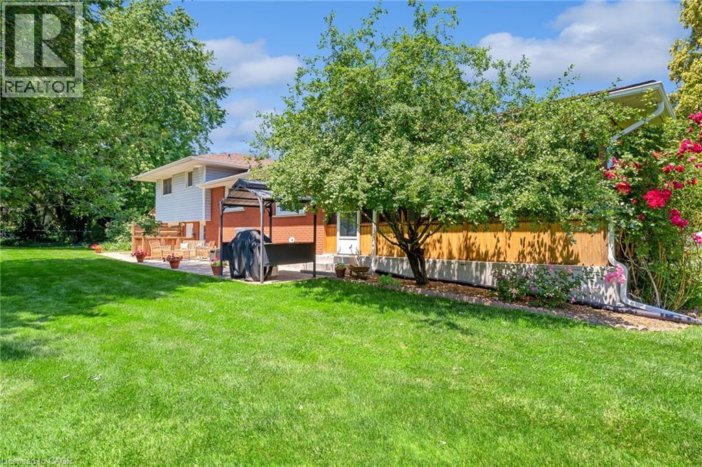 54 Valley Road, St. Catharines, Ontario  L2S 1Y6 - Photo 3 - 40817146