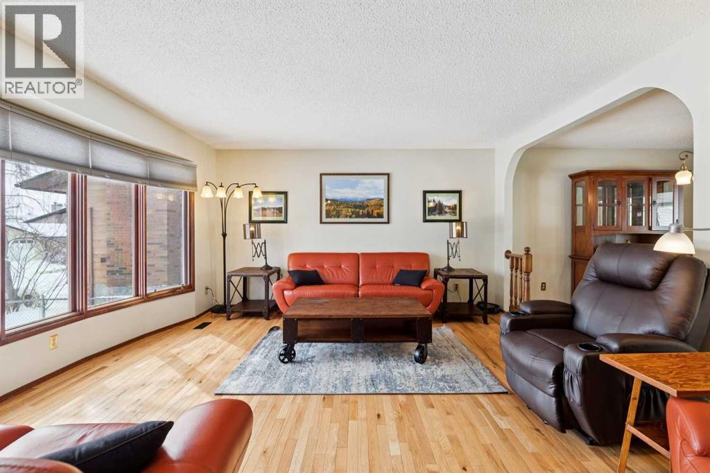 613 6 Street Se, High River, Alberta  T1V 1K7 - Photo 7 - A2294414