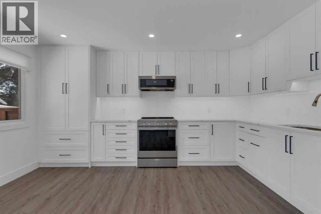 3, 64 Woodacres Crescent Sw, Calgary, Alberta  T2W 4V6 - Photo 8 - A2291873