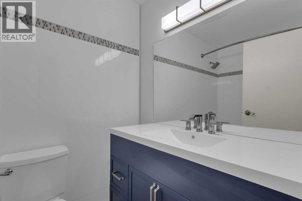 3, 64 Woodacres Crescent Sw, Calgary, Alberta  T2W 4V6 - Photo 17 - A2291873