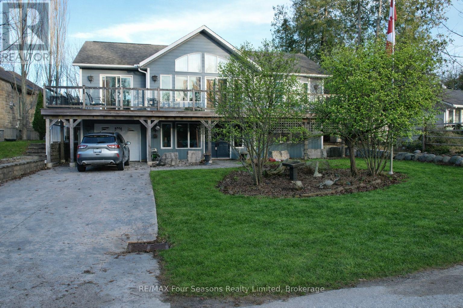 26 Fenton Drive, Saugeen Shores, Ontario  N0H 2C6 - Photo 3 - X12957948