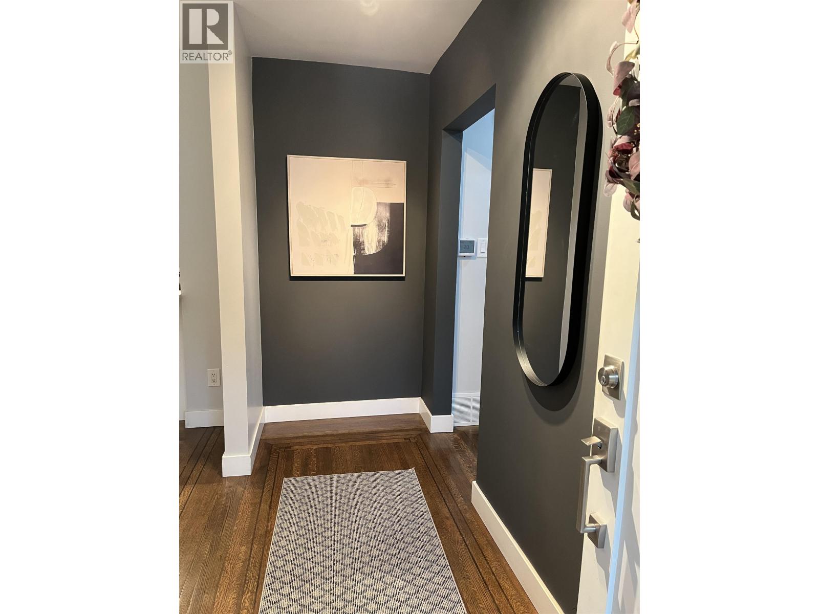 1314 Thomas Avenue, Coquitlam, British Columbia V3K 2L5 - Photo 6 - R3101729