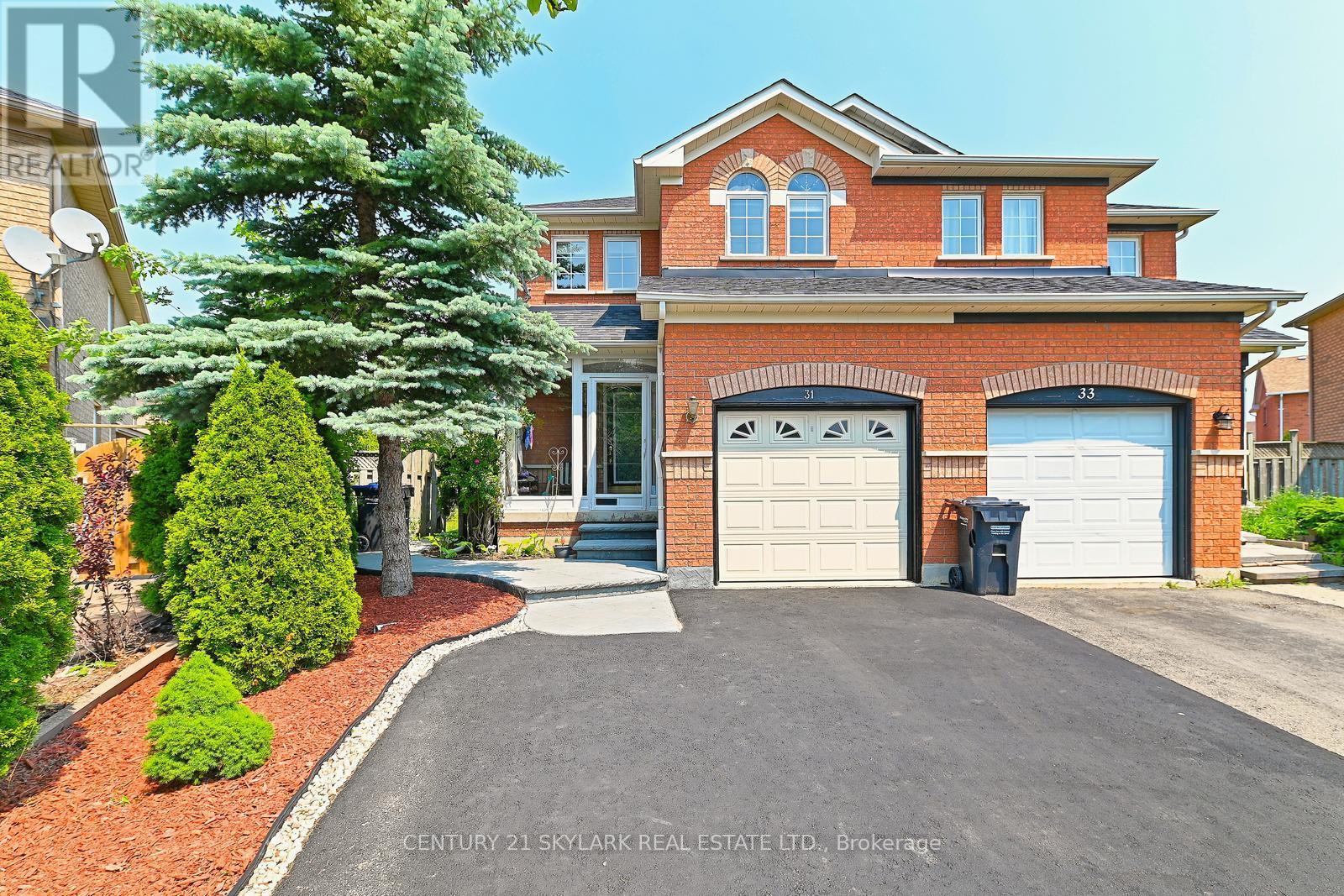31 TODMORDEN DRIVE, Brampton, Ontario