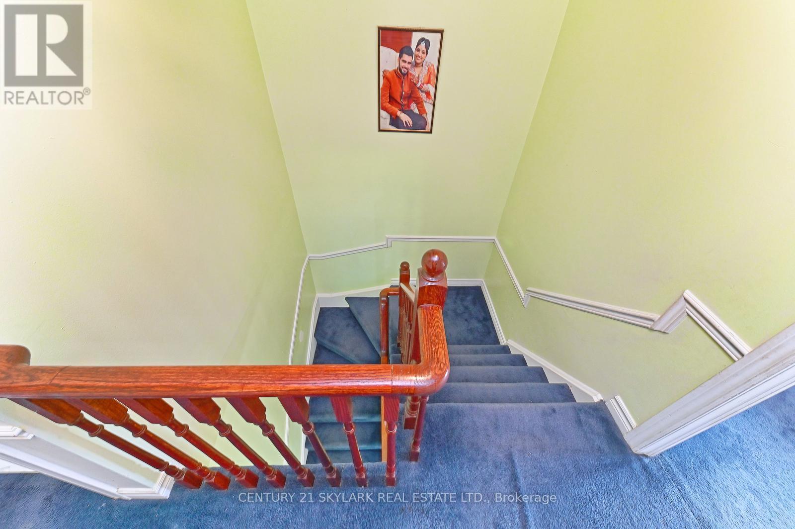 31 Todmorden Drive, Brampton, Ontario L7A 1M7 - Photo 25 - W12957940