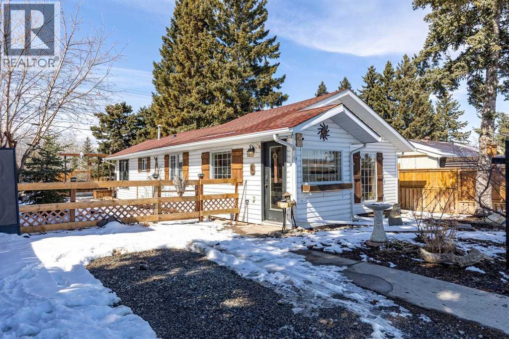 614 Main Street, Diamond Valley, Alberta