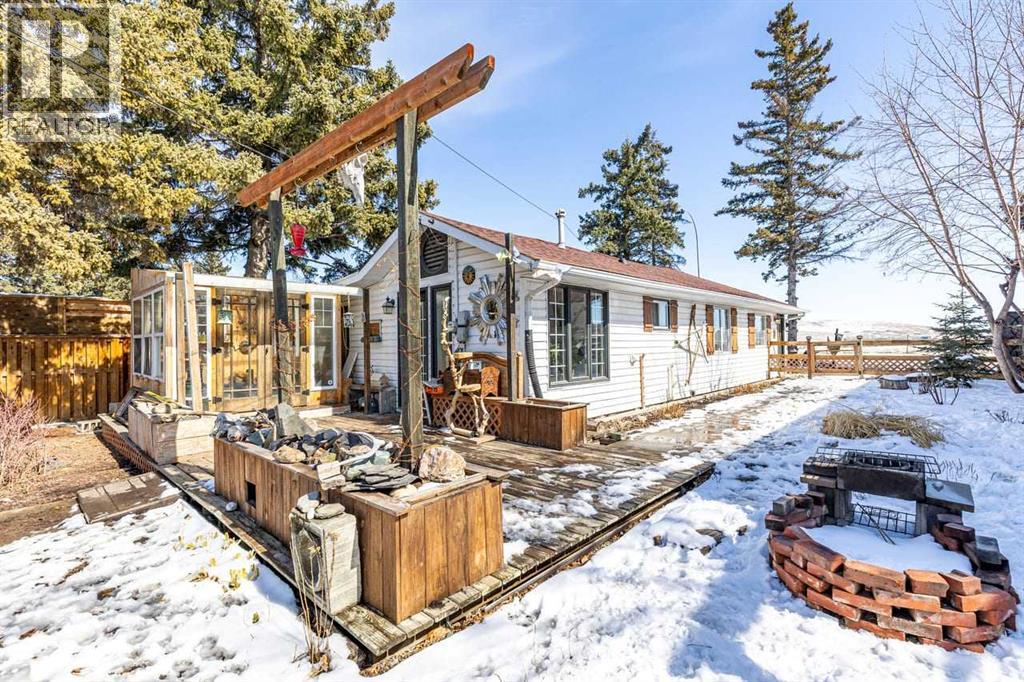 614 Main Street, Diamond Valley, Alberta  T0L 2A0 - Photo 30 - A2299087