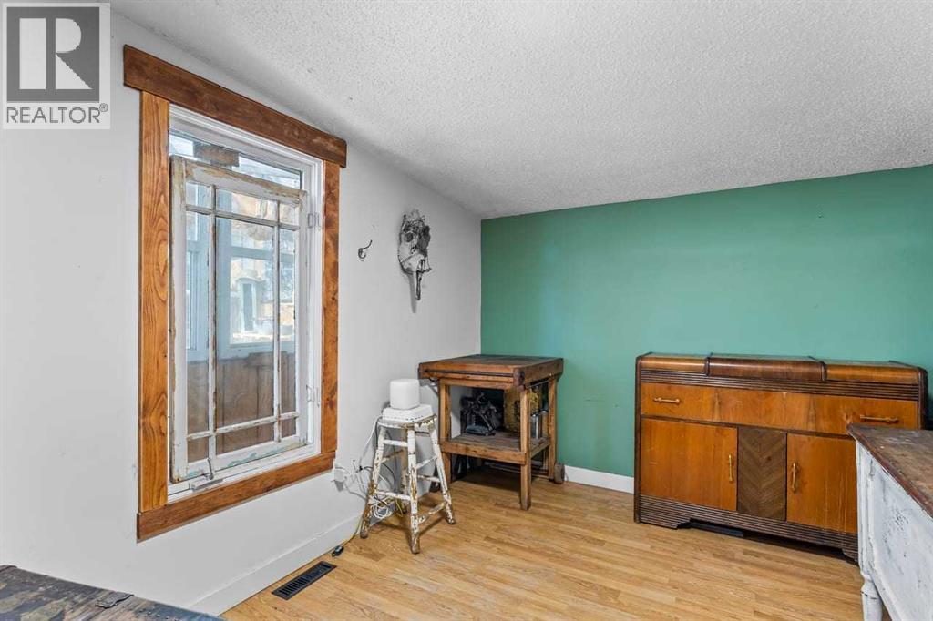 614 Main Street, Diamond Valley, Alberta  T0L 2A0 - Photo 17 - A2299087