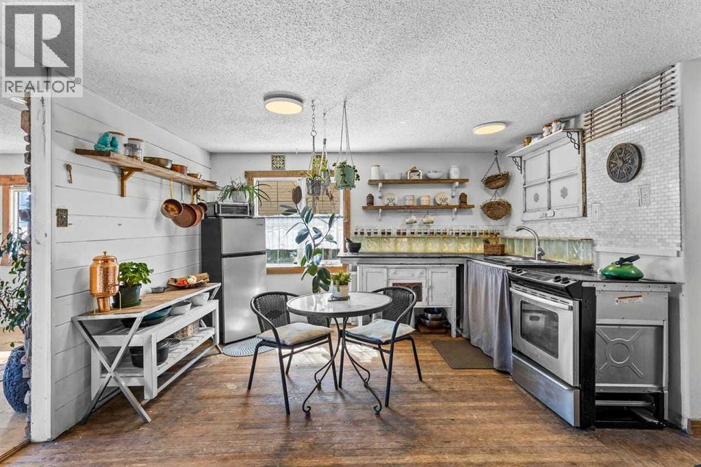 614 Main Street, Diamond Valley, Alberta  T0L 2A0 - Photo 10 - A2299087