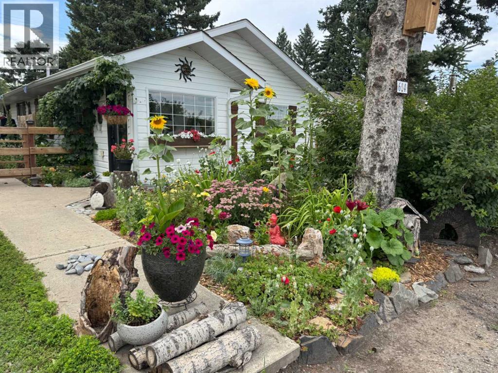 614 Main Street, Diamond Valley, Alberta  T0L 2A0 - Photo 34 - A2299087