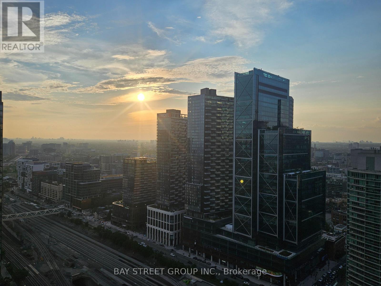 4210 - 1 Concord Cityplace Way, Toronto, Ontario  M5V 0X3 - Photo 14 - C12957922