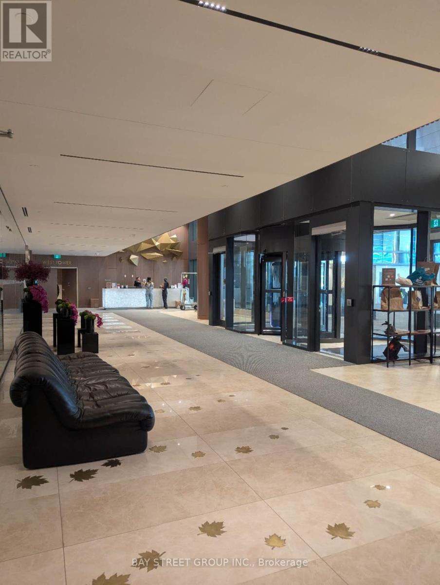 4210 - 1 CONCORD CITYPLACE WAY, Toronto, Ontario