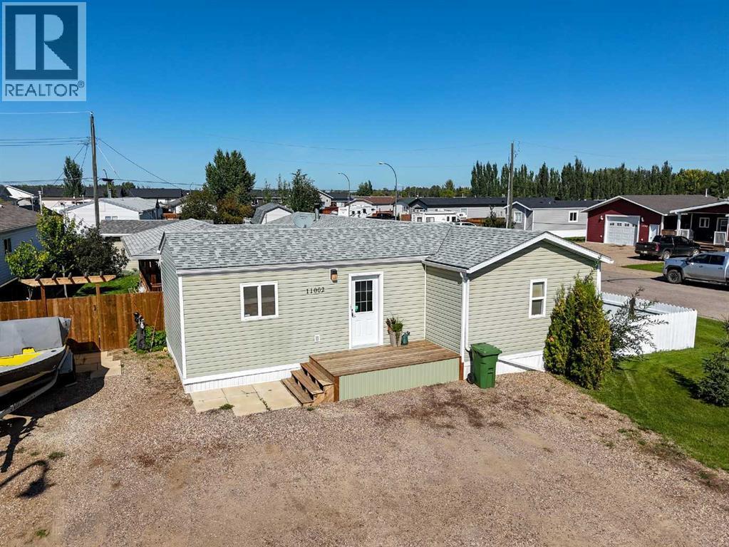 11002 102 Avenue, La Crete, Alberta  T0H 2H0 - Photo 1 - A2285129