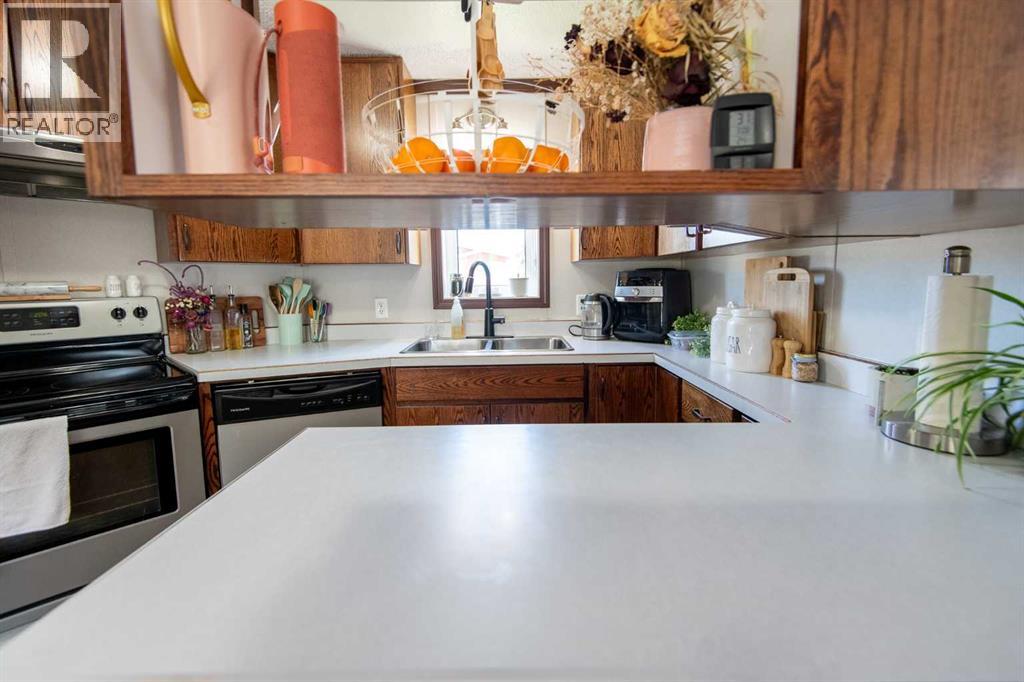 11002 102 Avenue, La Crete, Alberta  T0H 2H0 - Photo 18 - A2285129