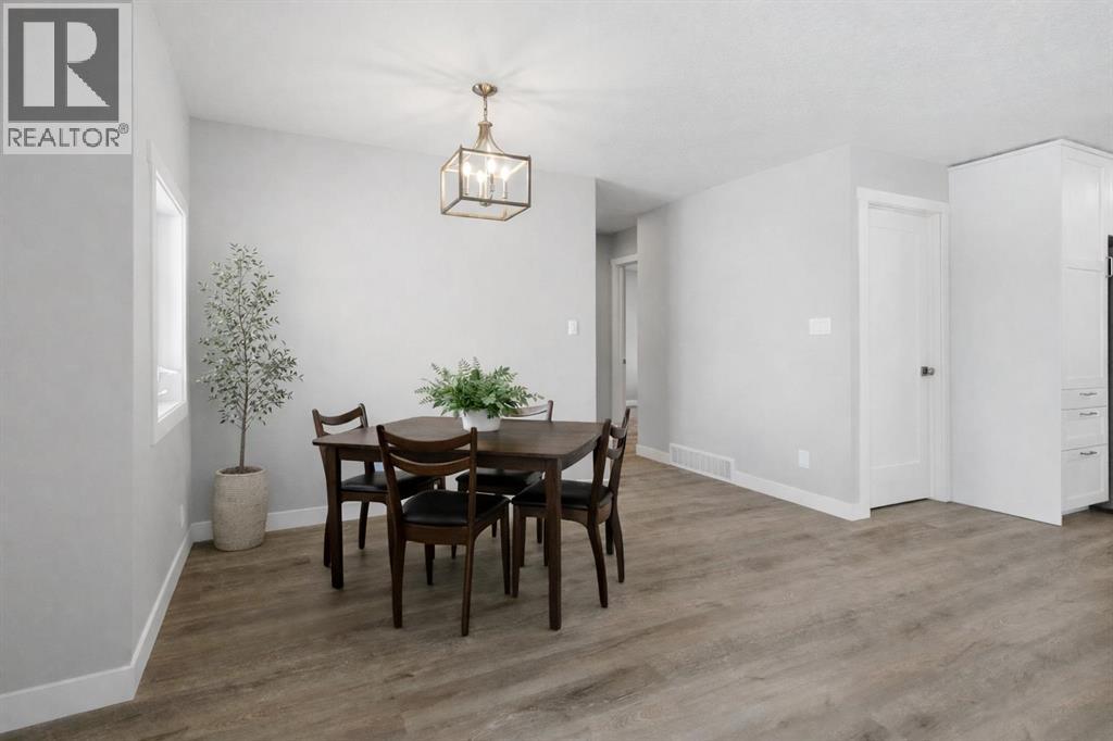 37301 Range Road 264, Rural Red Deer County, Alberta  T4E 1J6 - Photo 20 - A2297068