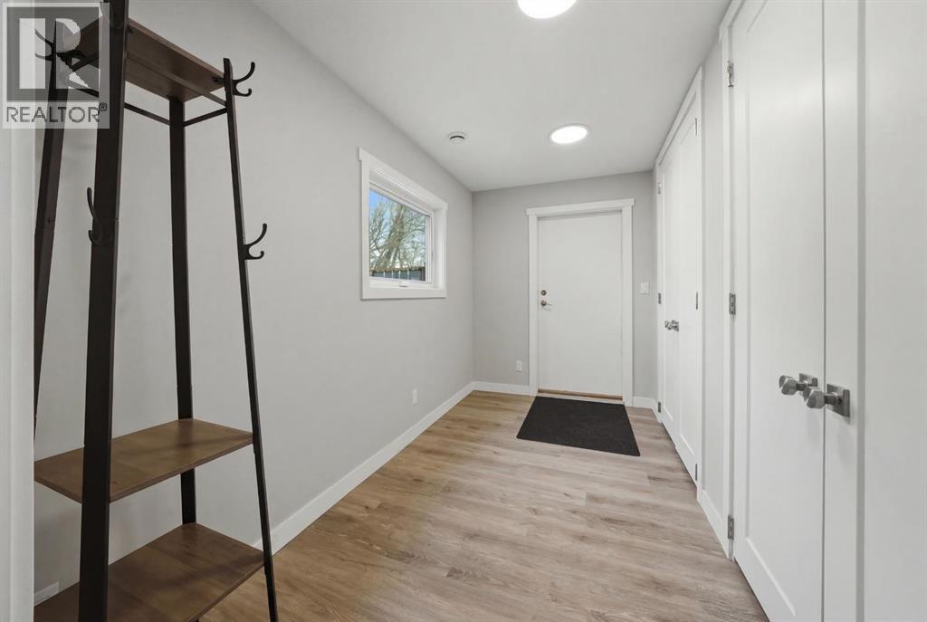 37301 Range Road 264, Rural Red Deer County, Alberta  T4E 1J6 - Photo 9 - A2297068