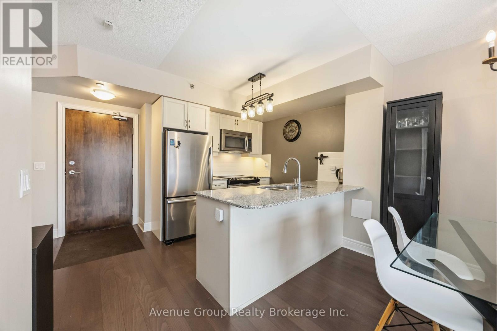 230 - 701 Sheppard Avenue W, Toronto, Ontario  M3H 0B2 - Photo 17 - C12957988