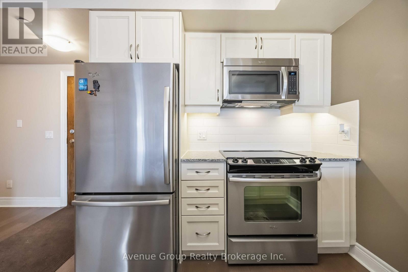 230 - 701 Sheppard Avenue W, Toronto, Ontario  M3H 0B2 - Photo 20 - C12957988